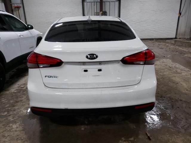 Foto 6 de la subasta – 2017 KIA FORTE LX con VIN 3KPFK4A78HE090976