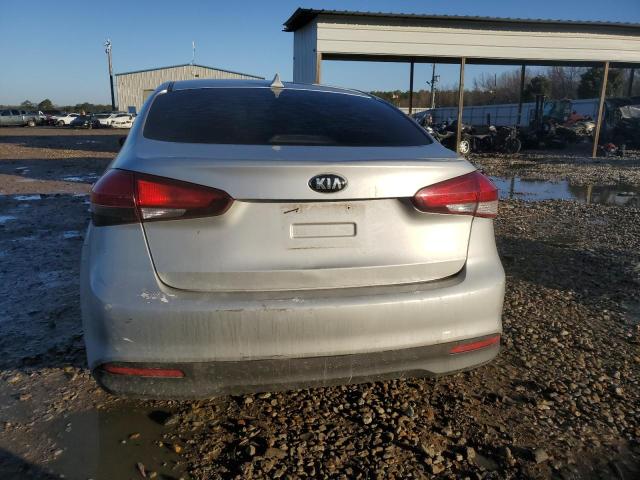 Photo 6 from auction – 2017 KIA FORTE LX with VIN 3KPFK4A77HE038190