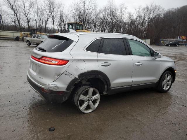 Photo 3 from auction – 2017 LINCOLN MKC PREMIE with VIN 5LMCJ1C94HUL19151