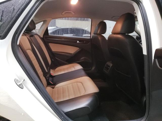 Photo 10 from auction – 2015 VOLKSWAGEN PASSAT SE with VIN 1VWBS7A32FC015558