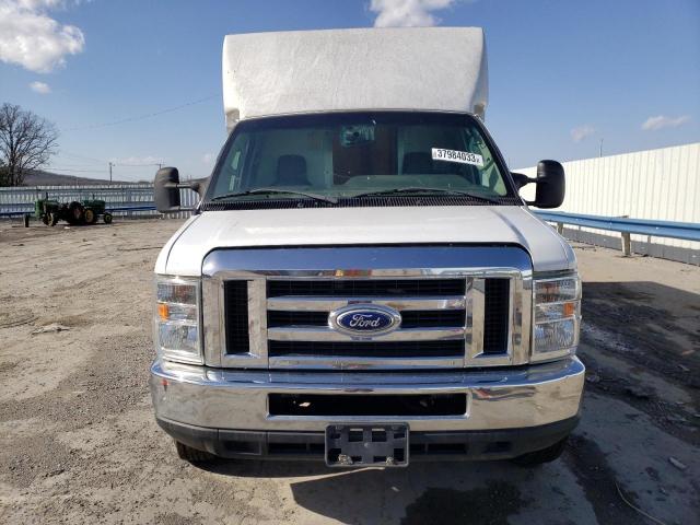 Photo 5 from auction – 2016 FORD ECONOLINE with VIN 1FDWE3FL7GDC36013