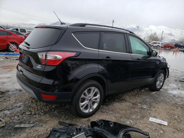 Photo 3 from auction – 2017 FORD ESCAPE SE with VIN 1FMCU9GD3HUC89955