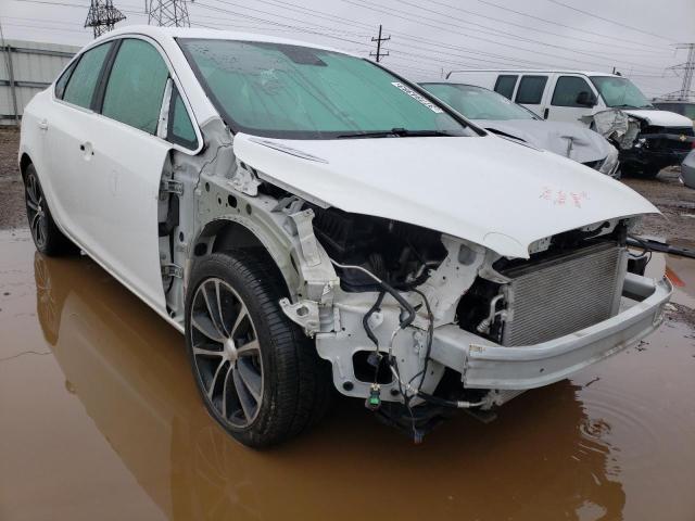 Photo 4 from auction – 2017 BUICK VERANO SPO with VIN 1G4PR5SK8H4102923