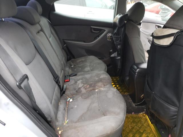Photo 10 from auction – 2011 HYUNDAI ELANTRA GL with VIN 5NPDH4AE2BH046429