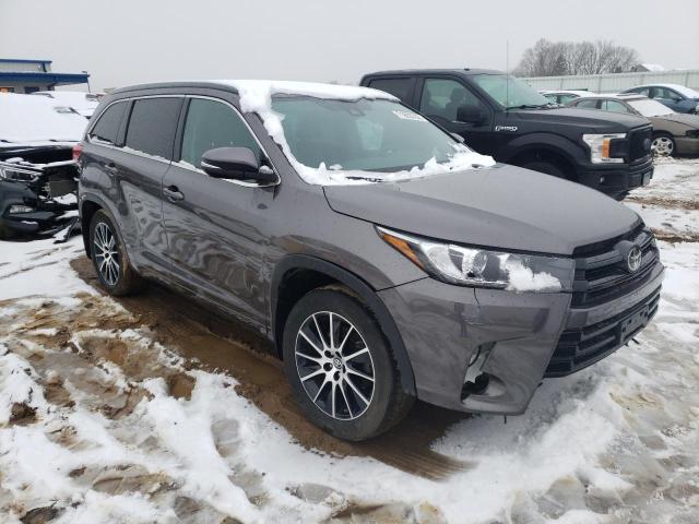 صورة رقم 4 من المزاد - 2017 TOYOTA HIGHLANDER مع VIN 5TDJZRFH3HS408240