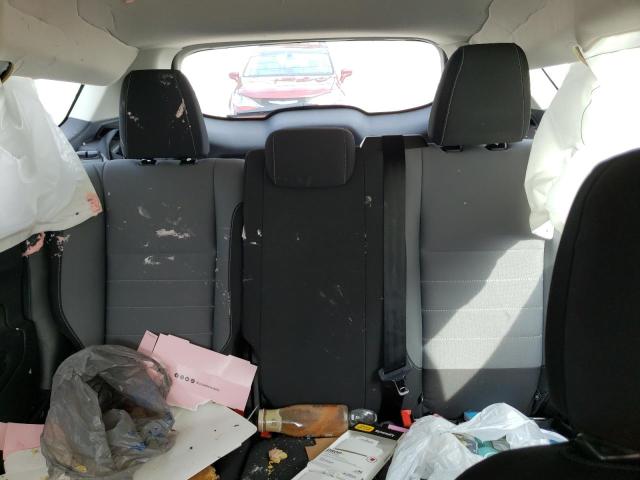 Photo 10 from auction – 2017 FORD ESCAPE S with VIN 1FMCU0F76HUE29312