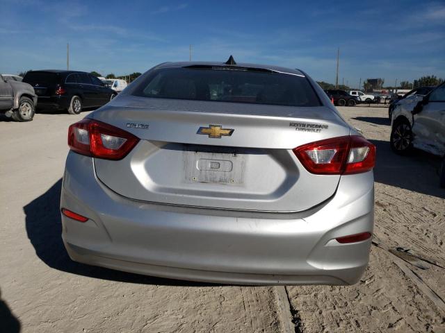 Photo 6 from auction – 2018 CHEVROLET CRUZE LS with VIN 1G1BC5SM2J7200876