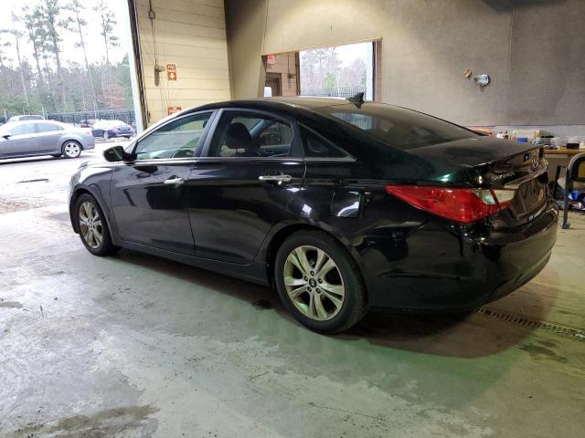 Photo 2 from auction – 2011 HYUNDAI UK with VIN 5NPEC4AC3BH031245