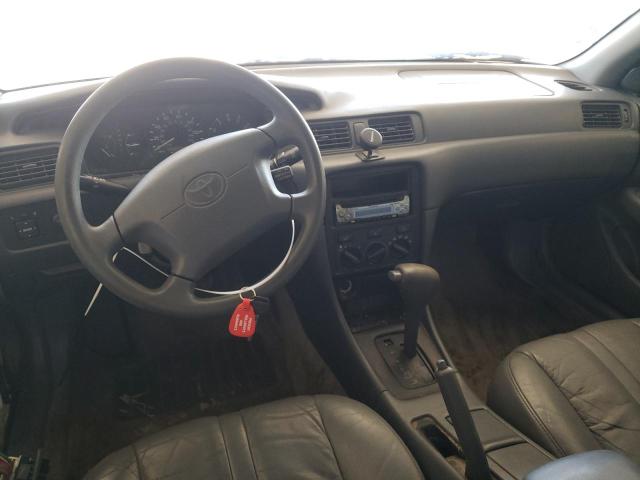 Photo 8 from auction – 2001 TOYOTA CAMRY LE with VIN 4T1BF22K21U971685