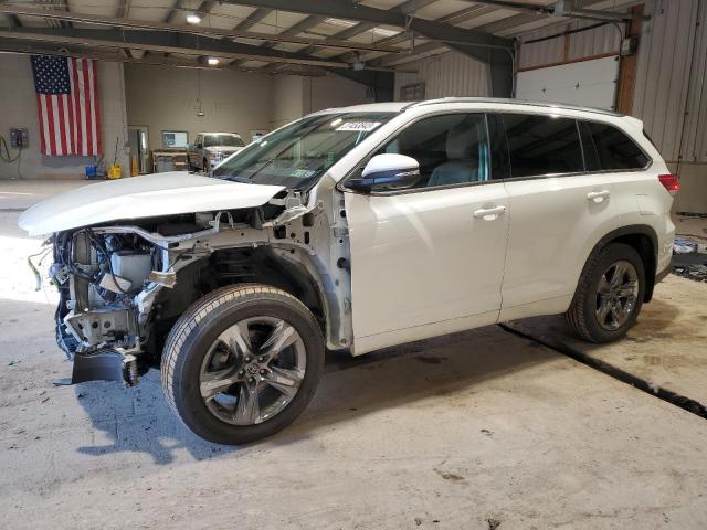 TOYOTA HIGHLANDER 2019 with VIN 5TDDZRFH2KS722174 - Photo from auction
