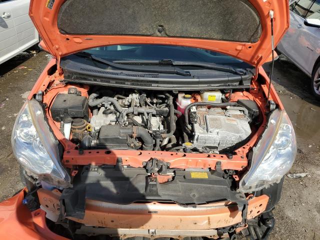 Photo 11 from auction – 2014 TOYOTA PRIUS C with VIN JTDKDTB36E1074126