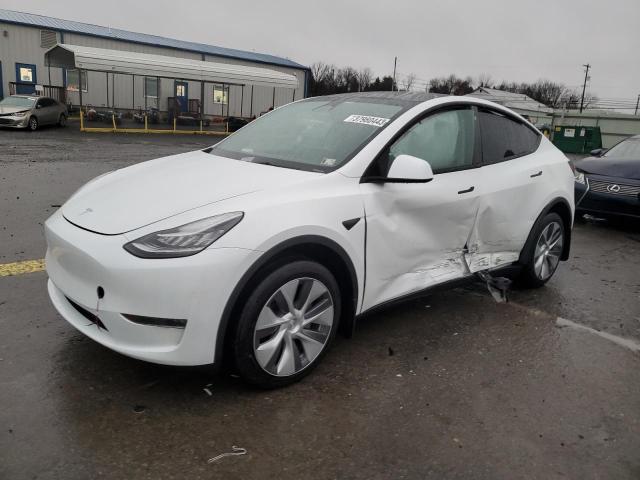 TESLA MODEL Y 2023 with VIN 7SAYGDEE1PA042456 - Photo from auction