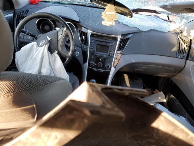 Photo 8 from auction – 2014 HYUNDAI SONATA SE with VIN 5NPEC4ACXEH824708