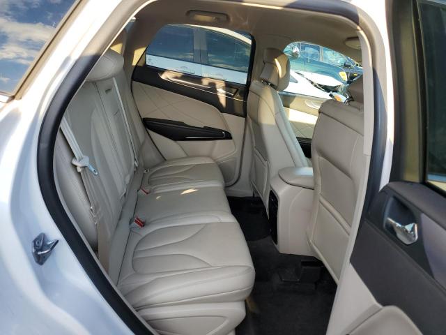 Photo 10 from auction – 2018 LINCOLN MKC PREMIE with VIN 5LMCJ1C90JUL07858
