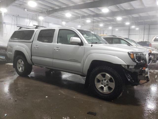 Photo 4 from auction – 2011 TOYOTA TACOMA DOU with VIN 3TMLU4EN7BM059334