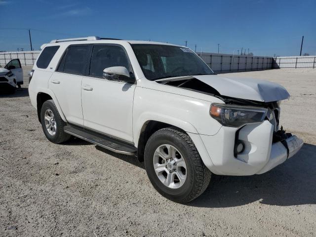 Photo 4 from auction – 2017 TOYOTA 4RUNNER SR with VIN JTEZU5JR2H5156864