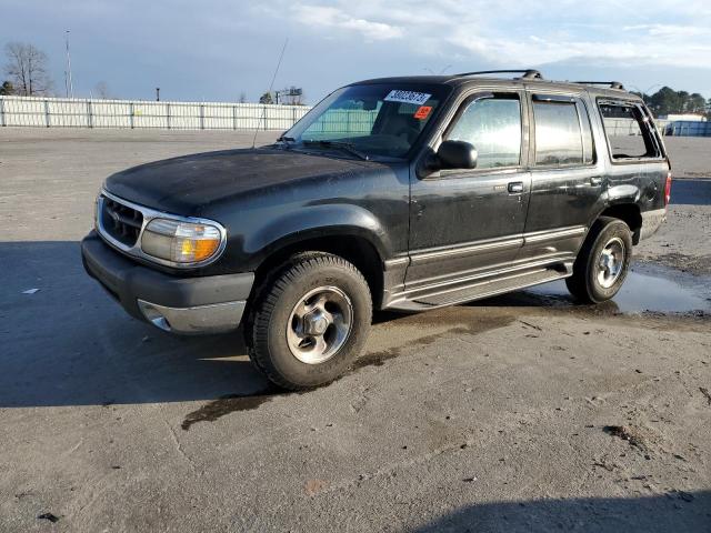 FORD EXPLORER X 2000 with VIN 1FMZU63E7YZB73443 - Photo from auction