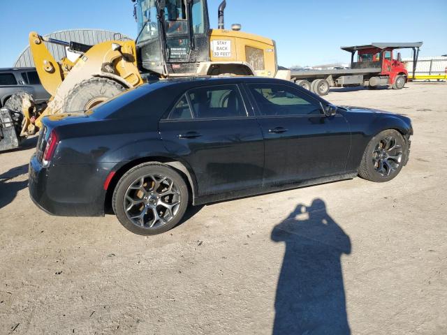 Photo 3 from auction – 2018 CHRYSLER 300 S with VIN 2C3CCABG0JH234161
