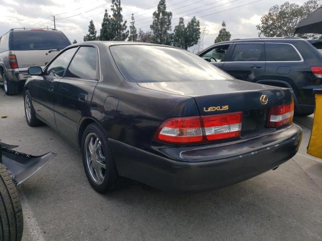 Фото 2 с аукциона – 2000 LEXUS ES 300 с VIN JT8BF28G3Y5077169