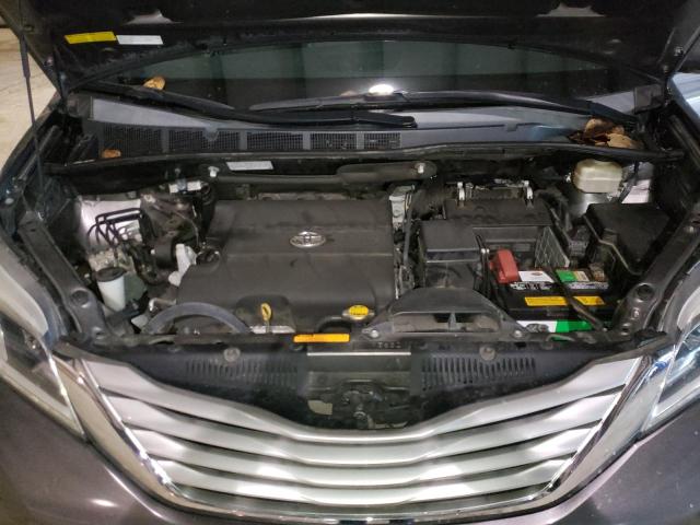 Photo 12 from auction – 2016 TOYOTA SIENNA XLE with VIN 5TDDK3DC8GS128995