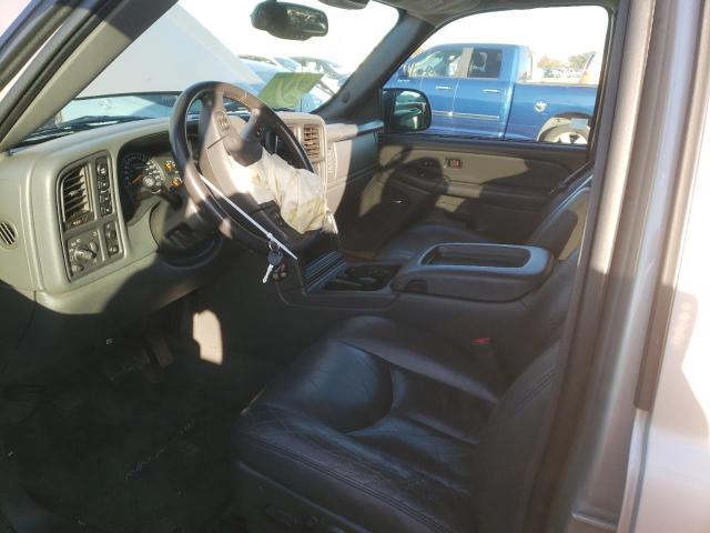 Photo 7 from auction – 2004 CHEVROLET AVALANCHE with VIN 3GNEK12T64G204792