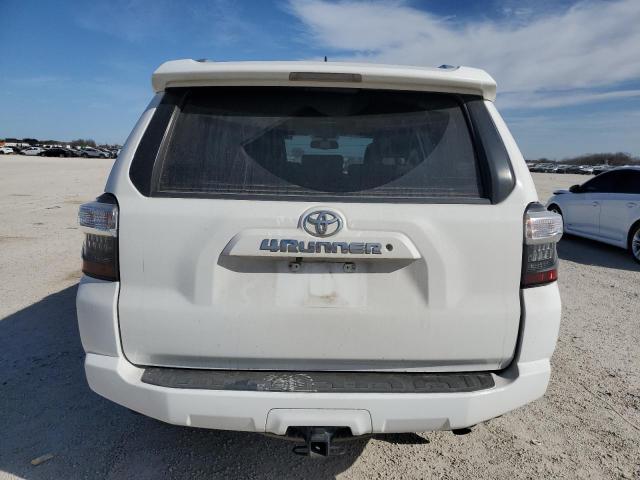 Photo 6 from auction – 2017 TOYOTA 4RUNNER SR with VIN JTEZU5JR2H5156864