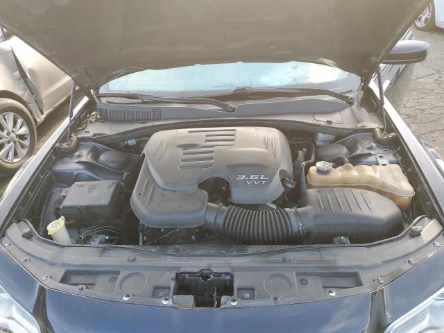 Photo 11 from auction – 2015 CHRYSLER 300 LIMITE with VIN 2C3CCAAG5FH845523