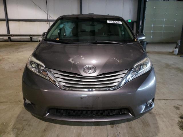 Photo 5 from auction – 2016 TOYOTA SIENNA XLE with VIN 5TDDK3DC8GS128995