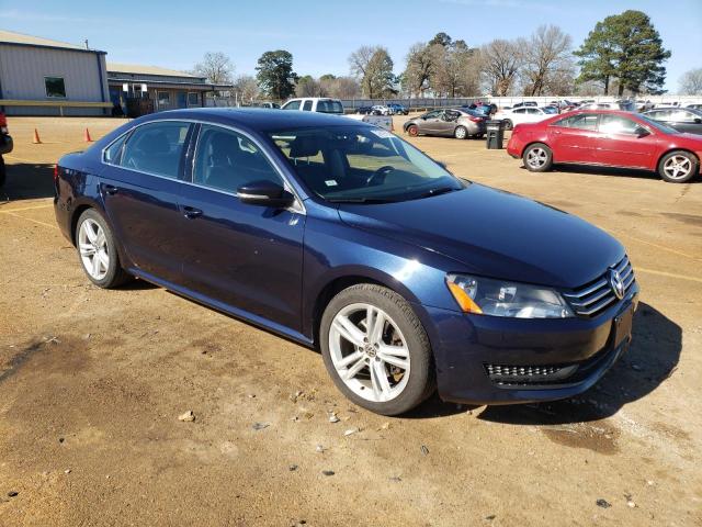 Photo 4 from auction – 2014 VOLKSWAGEN PASSAT SE with VIN 1VWBS7A36EC062199