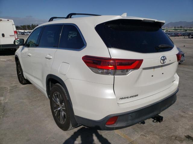 Photo 2 from auction – 2018 TOYOTA HIGHLANDER with VIN 5TDBZRFH5JS812229