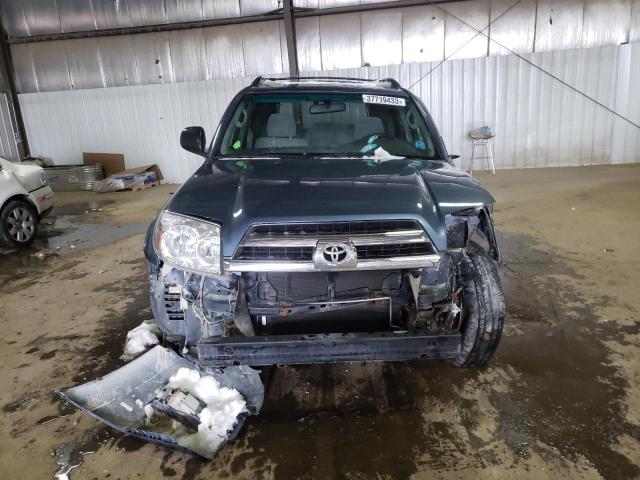 Photo 5 from auction – 2005 TOYOTA 4RUNNER SR with VIN JTEBU14R058035959