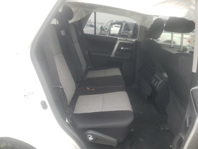 Photo 11 from auction – 2017 TOYOTA 4RUNNER SR with VIN JTEBU5JR6H5456778