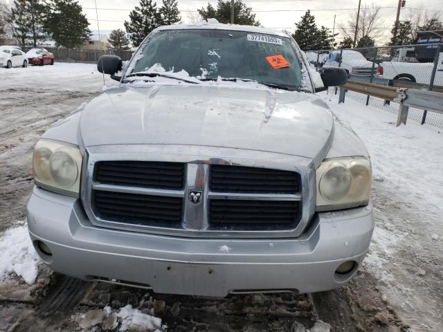 Photo 5 from auction – 2005 DODGE DAKOTA SLT with VIN 1D7HW42N55S276144