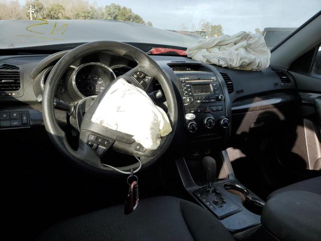 Photo 8 from auction – 2012 KIA SORENTO BA with VIN 5XYKT3A18CG237777