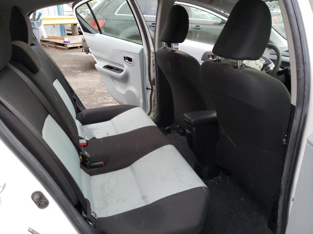 Photo 10 from auction – 2013 TOYOTA PRIUS C with VIN JTDKDTB31D1051741