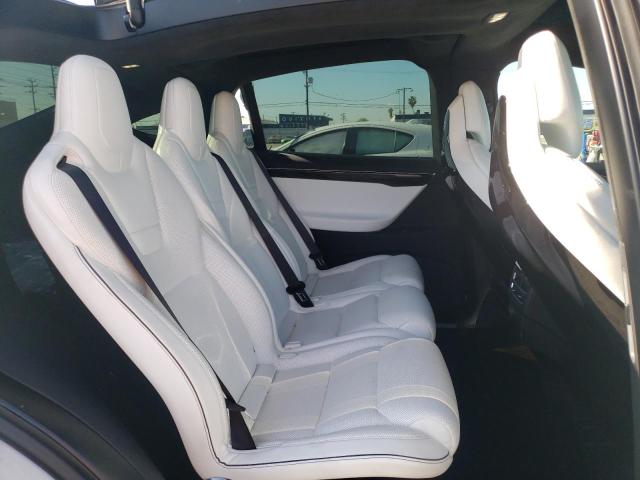 Photo 11 from auction – 2016 TESLA MODEL X with VIN 5YJXCAE46GF005416