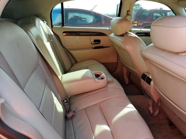 Photo 10 from auction – 2002 LINCOLN TOWN CAR E with VIN 1LNHM81W52Y622957