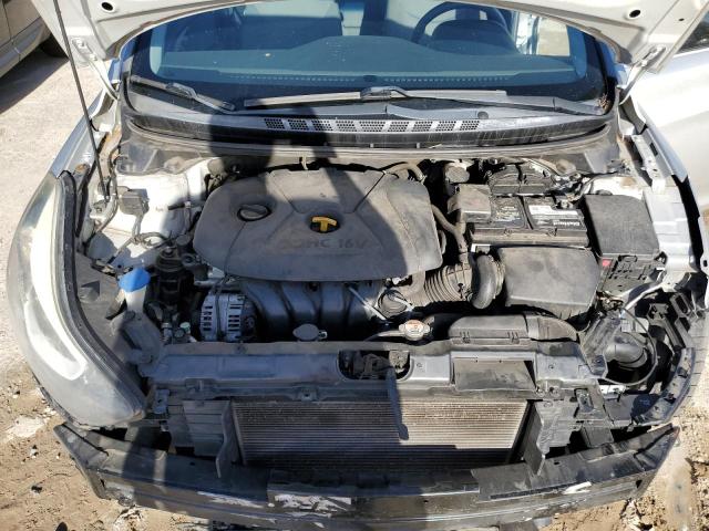 Photo 11 from auction – 2016 HYUNDAI ELANTRA SE with VIN 5NPDH4AE6GH695089