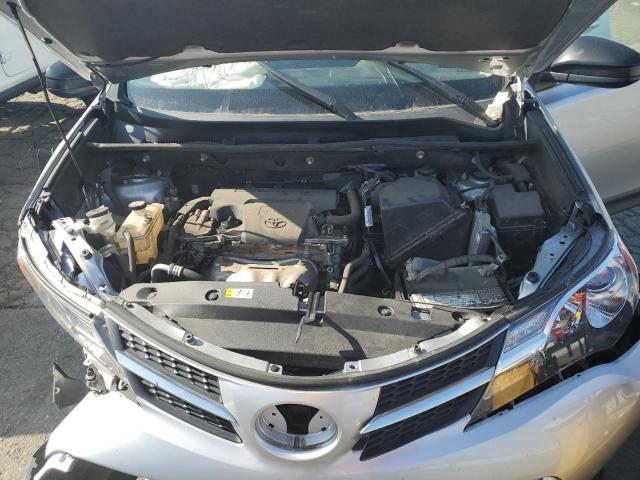 Photo 11 from auction – 2014 TOYOTA RAV4 LE with VIN JTMBFREV9EJ008924