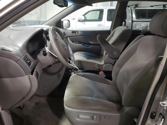 Photo 7 from auction – 2005 TOYOTA SIENNA LE with VIN 5TDBA23C95S046602