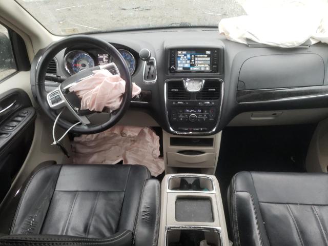 Photo 8 from auction – 2016 CHRYSLER TOWN & COU with VIN 2C4RC1BG7GR132624