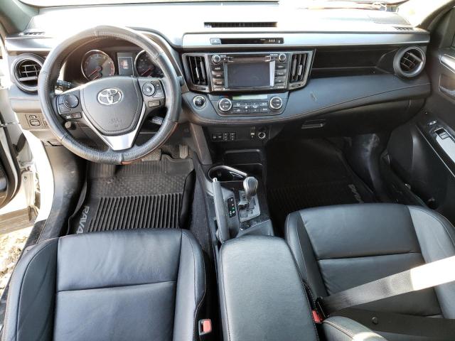 Photo 8 from auction – 2018 TOYOTA RAV4 SE with VIN JTMJFREV7JD232990