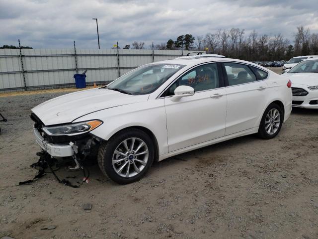 FORD FUSION SE 2017 with VIN 3FA6P0HD8HR392031 - Photo from auction