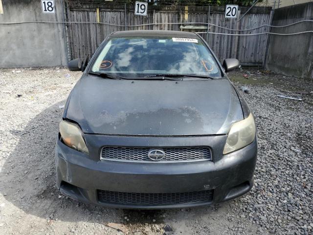Photo 5 from auction – 2005 TOYOTA SCION TC with VIN JTKDE177550033524