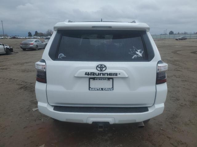 Photo 6 from auction – 2017 TOYOTA 4RUNNER SR with VIN JTEBU5JR6H5456778