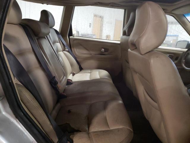 Photo 10 from auction – 2000 VOLVO V70 BASE with VIN YV1LW61JXY2702732