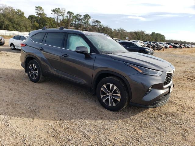 Photo 4 from auction – 2022 TOYOTA HIGHLANDER with VIN 5TDGZRAH5NS556743