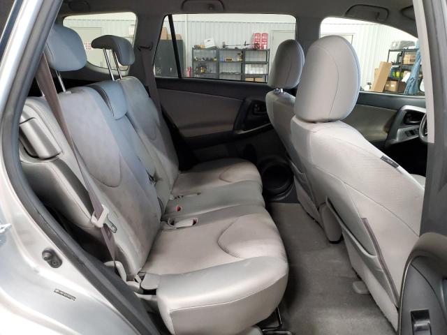Photo 11 from auction – 2010 TOYOTA RAV4 with VIN JTMKF4DV2A5020906