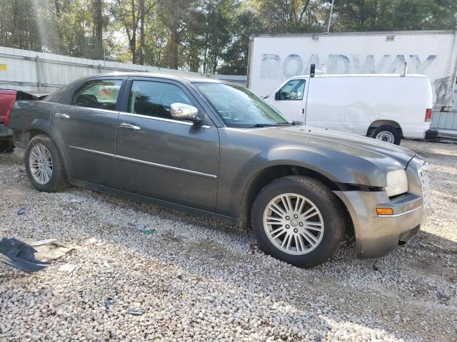 Photo 4 from auction – 2010 CHRYSLER 300 TOURIN with VIN 2C3CA5CV7AH167388