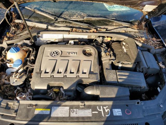 Photo 11 from auction – 2014 VOLKSWAGEN PASSAT SE with VIN 1VWBN7A35EC043389